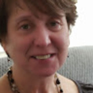 Meet your Posher, Elise